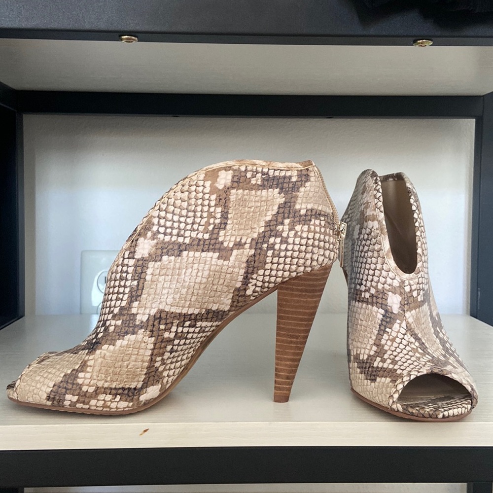 Vince Camuto Peep Toe Booties